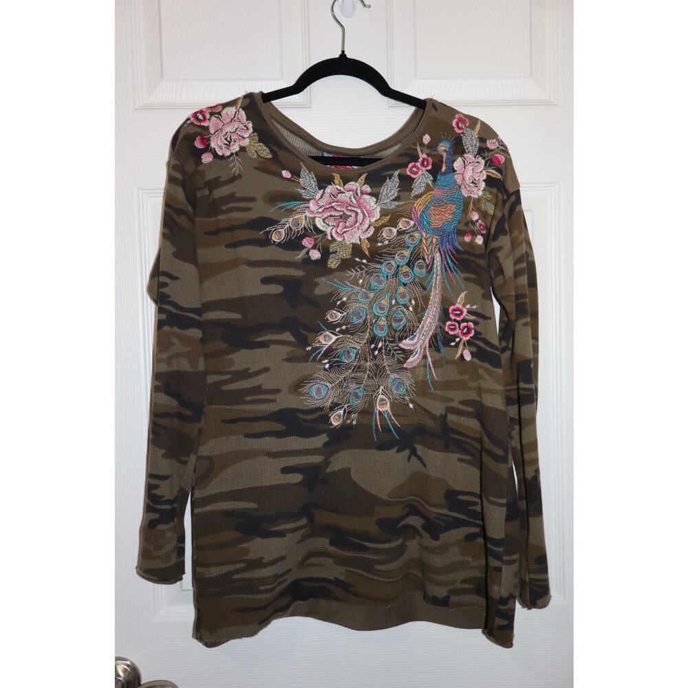 Medium embroidery Johnny was thermal shirt.